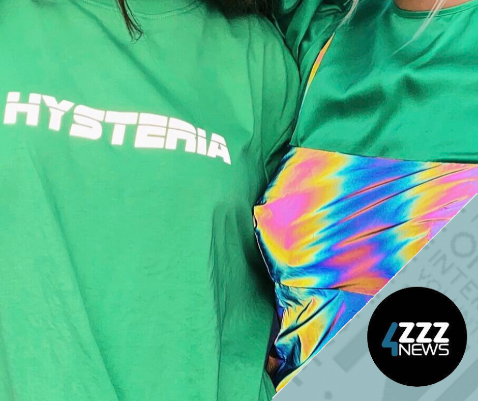 Green shirt and multicoloured dress with the "Hysteria" logo