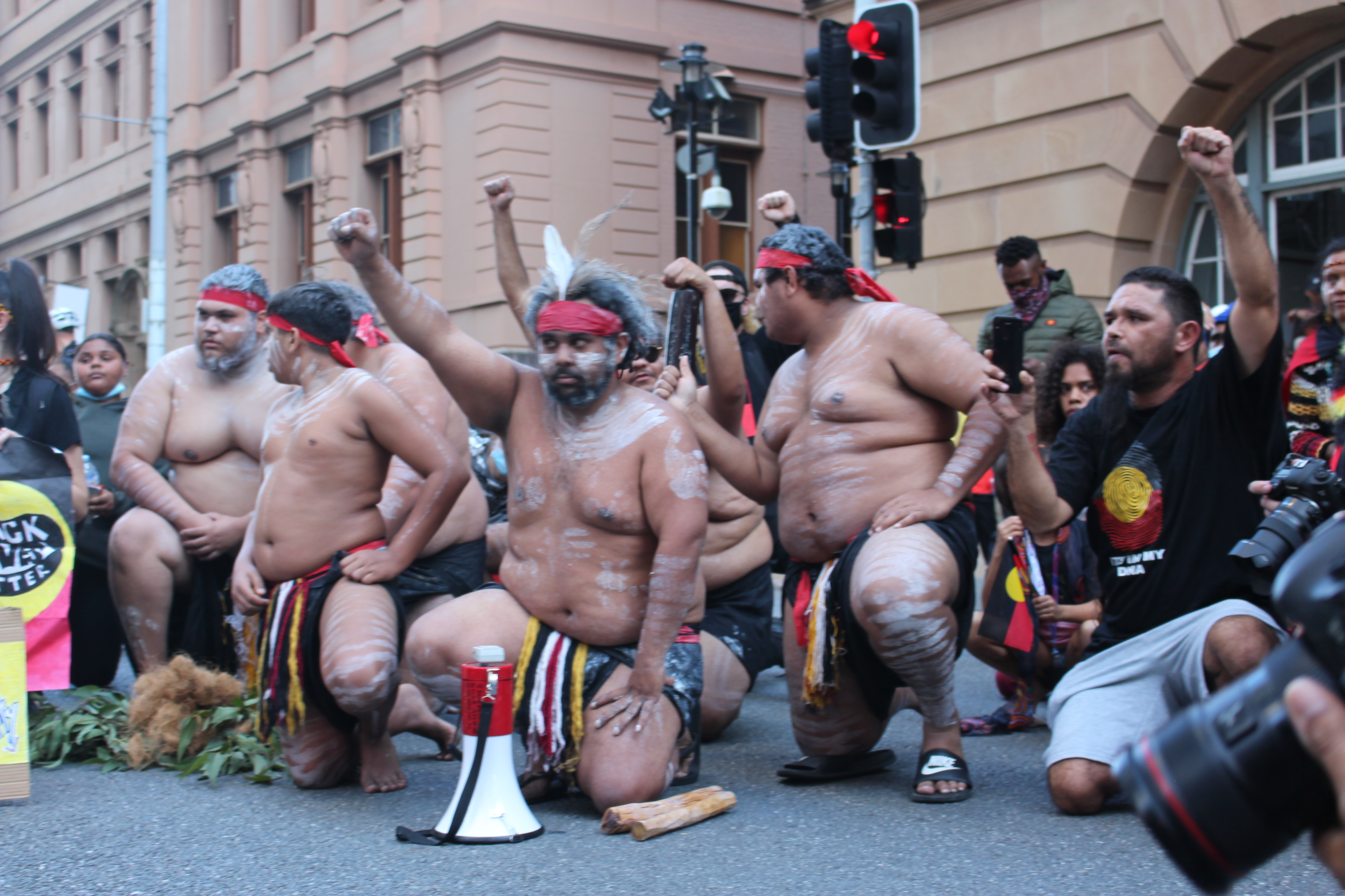 BLM Rally - Indigenous Warriors/Dancers [4ZZZ/Lillian Rangiah]