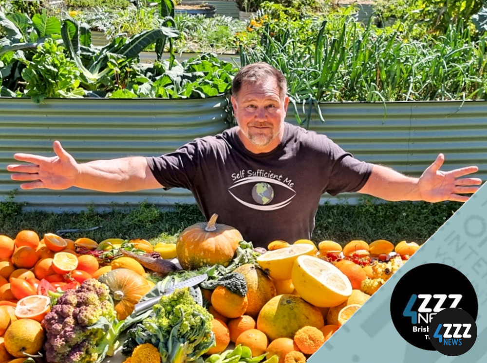 The Self Sufficient Me podcast shares self-sufficient backyard farming tips